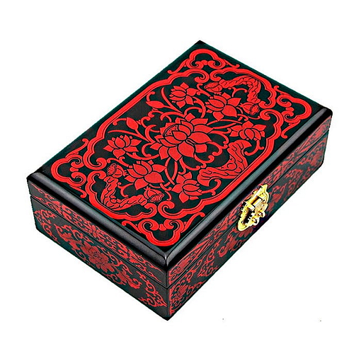 Vue de 3/4 de la boîte à bijoux originale 'lotus' rouge