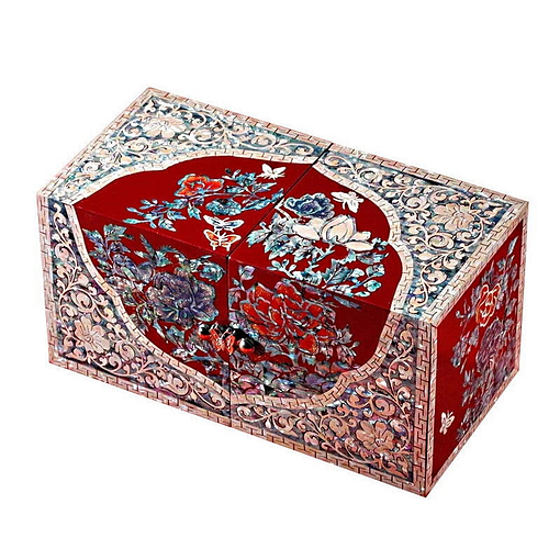 Vue de 3/4 de la boîte à bijoux originale '2 cubes rouges' (fermée)